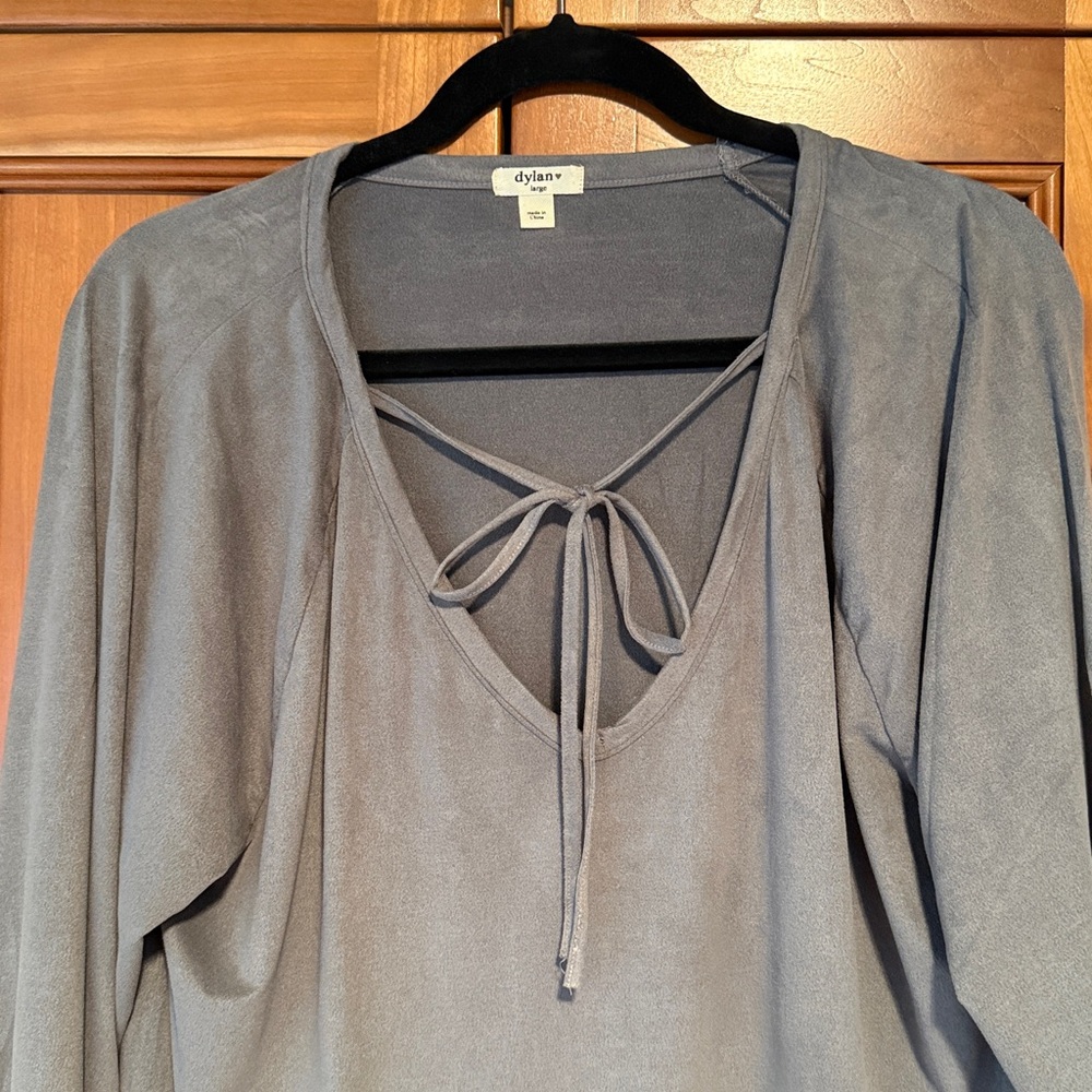 Dylan Women’s Gray Luxe Suede Top Size L